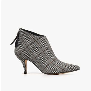 All Black Urban Fab Plaid Ankle Bootie Size 9.5M New